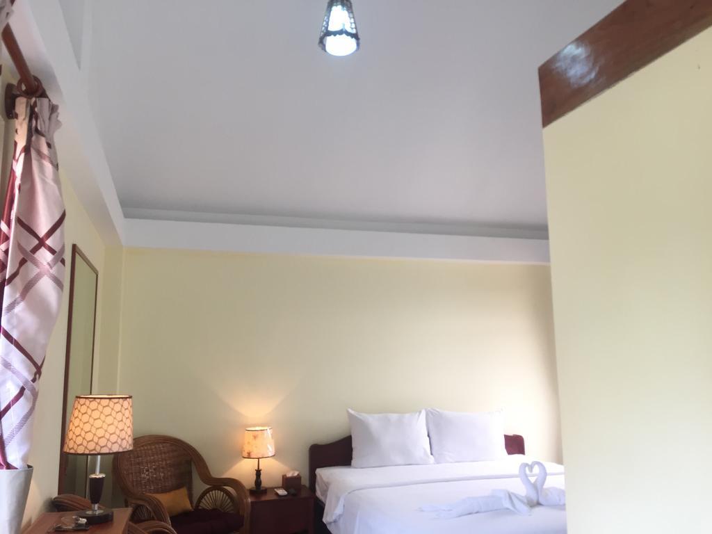 Pink Sands Villa (Adults Only) Kampot Bagian luar foto