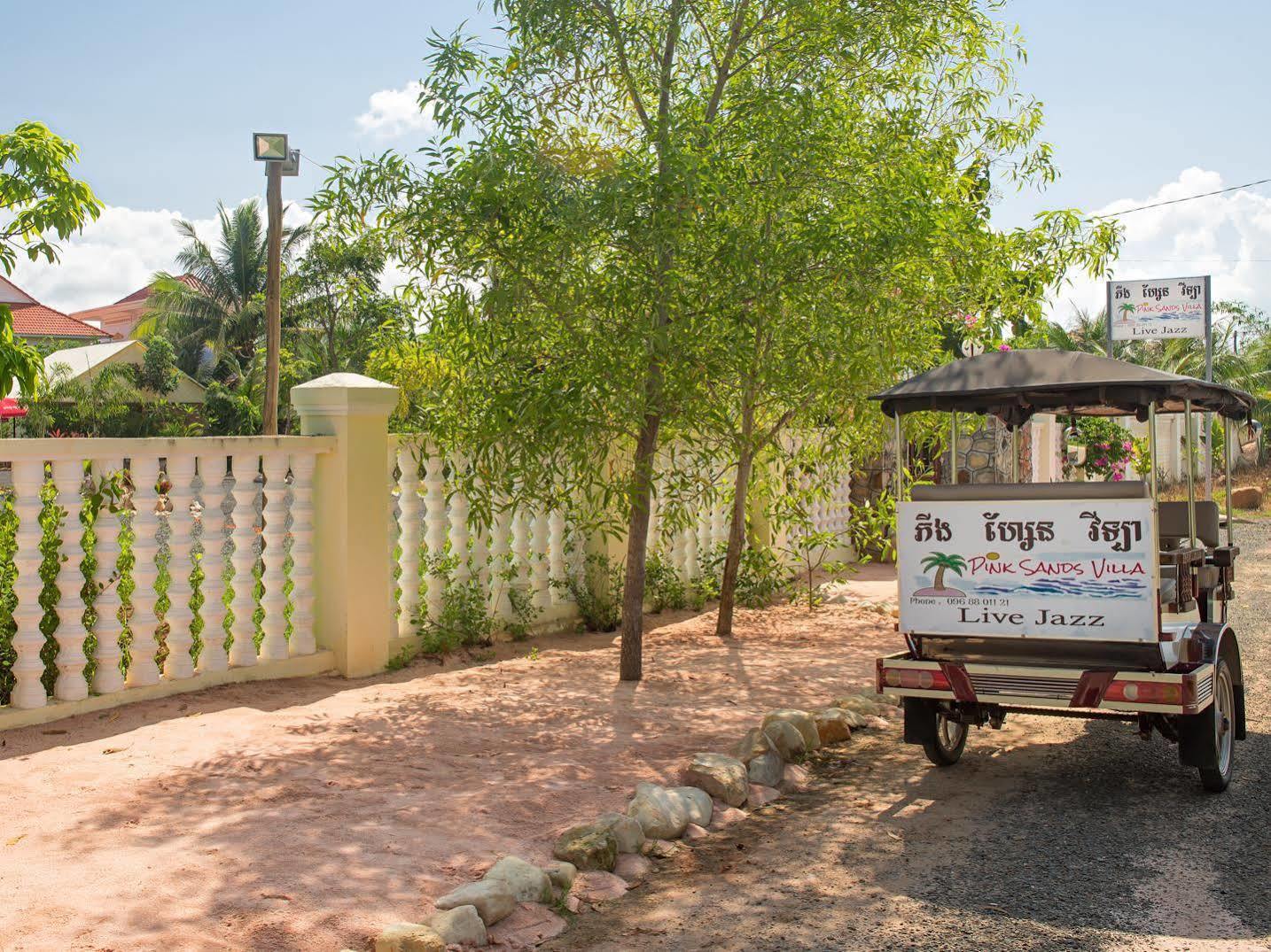 Pink Sands Villa (Adults Only) Kampot Bagian luar foto