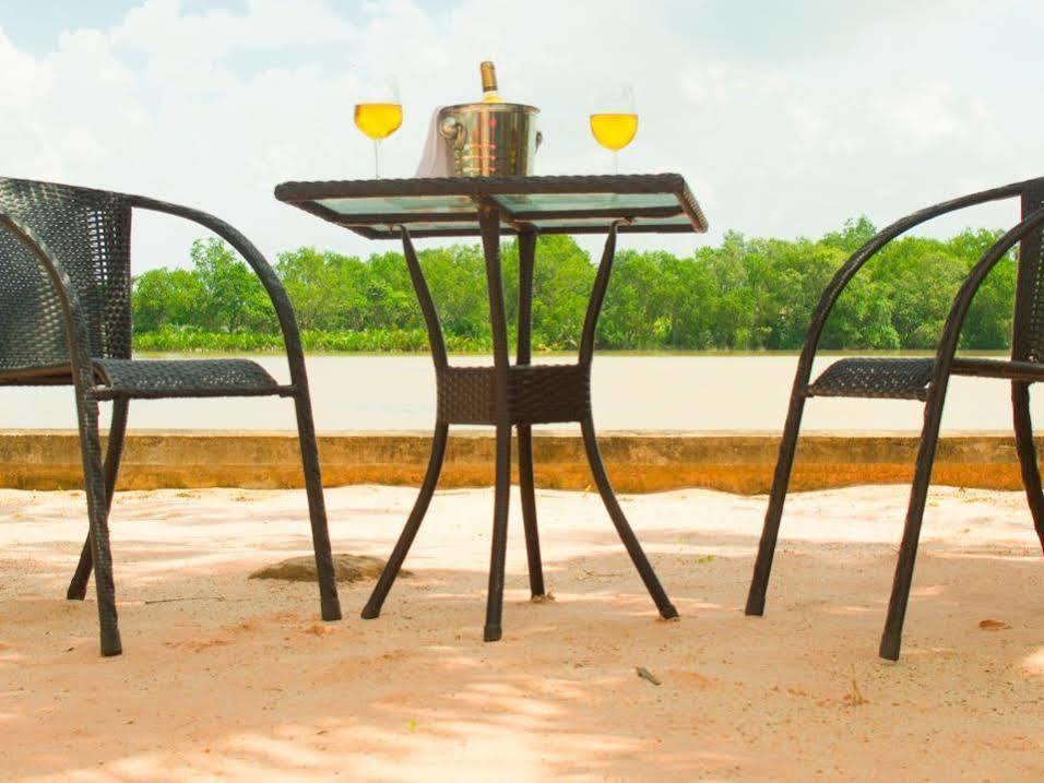 Pink Sands Villa (Adults Only) Kampot Bagian luar foto